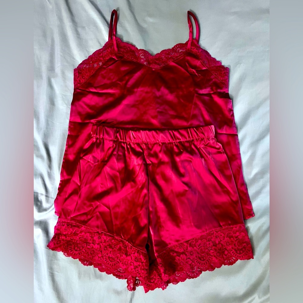 Pajama set - Picture 2 of 5